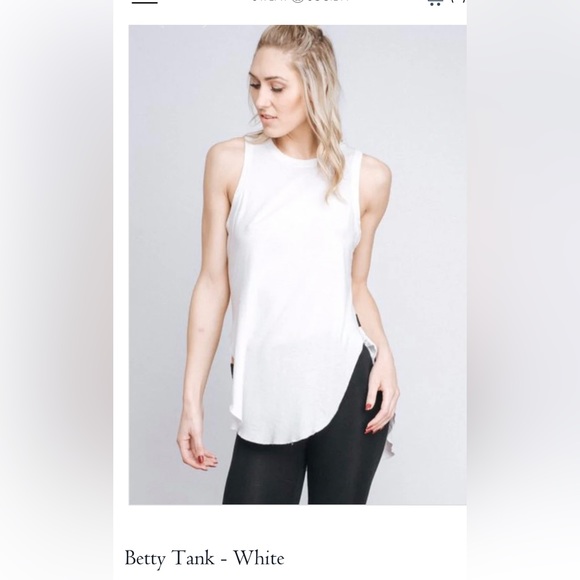 Free Label Betty Tank. Small. - Picture 4 of 4